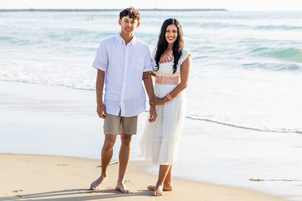 Family Photographer in Mission Beach | New Mexico Family’s Return to the Sand san diego beach photographer 4